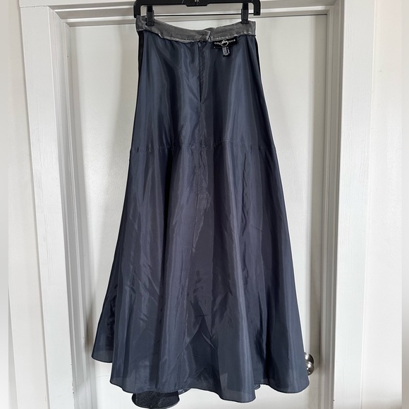 JS Collections metallic silver maxi skirt 6 - Picture 4 of 9